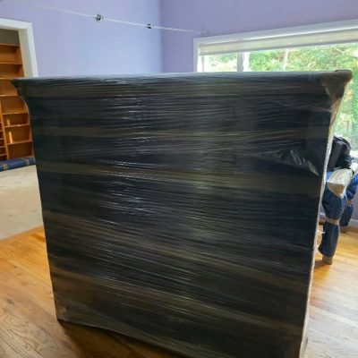 Small movers helping